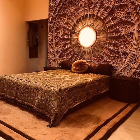 Mini-Hotel In The Very Heart Of Odessa ภายนอก รูปภาพ
